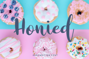 Honied: A Handmade Script Typeface for Editorial Design